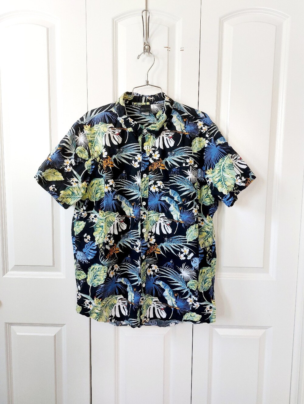Pixar Bug's Life Hawaiian Shirt XXL Disney Cruise Tropical Vacation Disneyboundi
